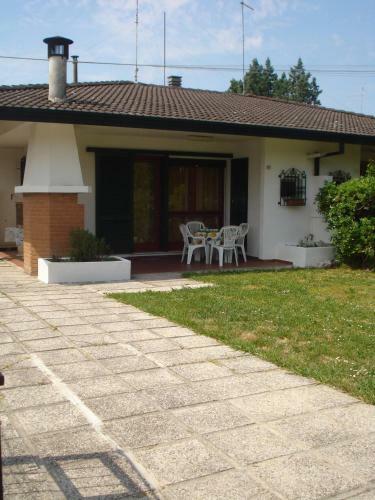 Beautiful Villa With Private Garden