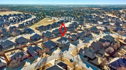 Apollo House - Amazing Location In Rogers, Ar - Sleeps 11!