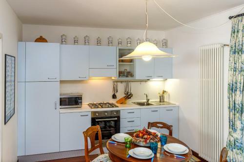 Apartamento Il Balcone Delle Camelie Suite