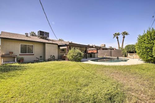 Phoenix Home With Pool, Backyard, And Gas Grill!