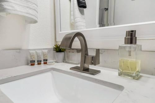 Apartamento -free Covered Parking, Gym Open, Fast Wifi -