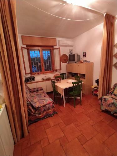 Puglia, Gargano,villa Indipendente Con Parcheggio.