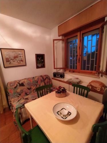 Puglia, Gargano,villa Indipendente Con Parcheggio.