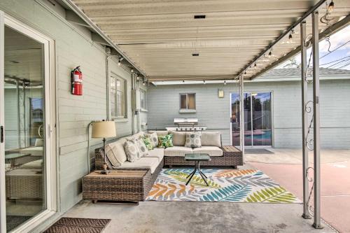 Phoenix Desert Getaway With Pool And Gas Grill!
