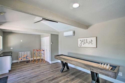 Central Scottsdale Oasis With Pool And Game Room!