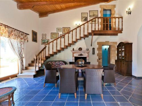 Equipped Villa With Private Pool And Panoramic Sea Views