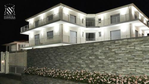 Apartamento Laguna Blu - Ferrera Suite & Rooms
