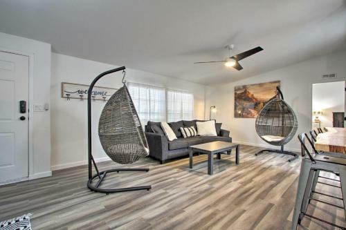 Family-friendly Phoenix Home 34 Mi To Dtwn!