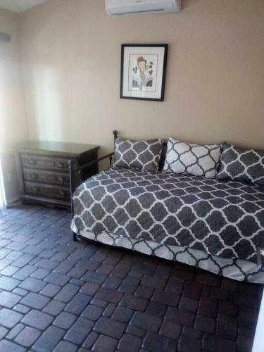 Newly Remodeled Fully Accessible, Close To Mayo