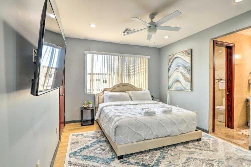 Chic Pet-friendly Townhome Near Papago Park!