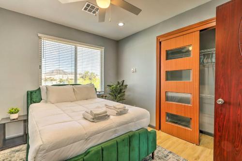 Chic Pet-friendly Townhome Near Papago Park!