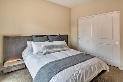 Apartamento Inviting Phoenix Condo Near Golf And Hiking!