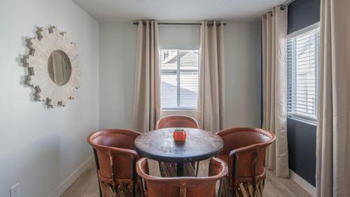Wanderjaunt - Hallie - 2br Guesthouse - Central Phoenix