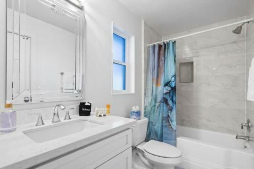 Apartamento Jacuzzi And Park Bliss By Homeslice Stays