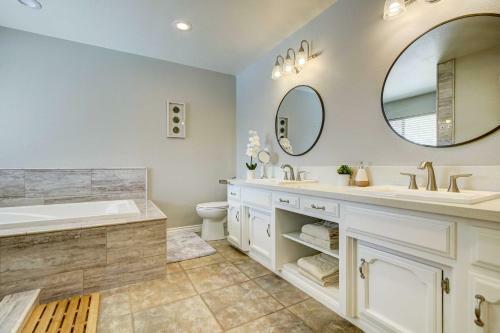 Family-friendly Bakersfield Getaway With Pool!