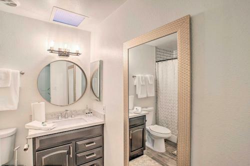 Stylish Scottsdale Oasis Close To Old Town!