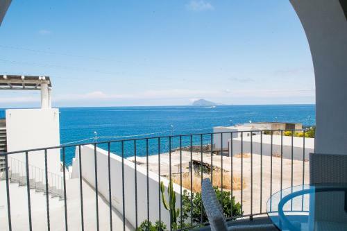 Hotel Cutimare - Aeolian Charme