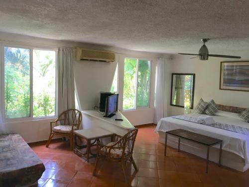 Hotel Maria's Kan Kin
