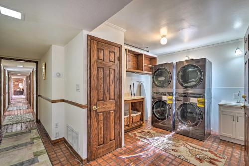 Spacious Az Home, 6 Mi To Old Town Scottsdale