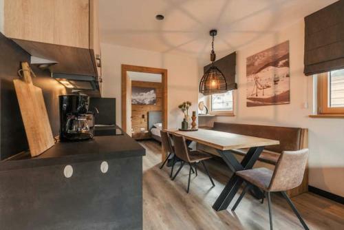 Apartment E F Im Alpin Resort Mont