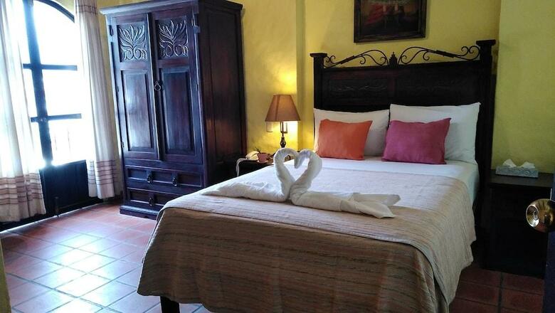 Hotel Casa Del S�tano