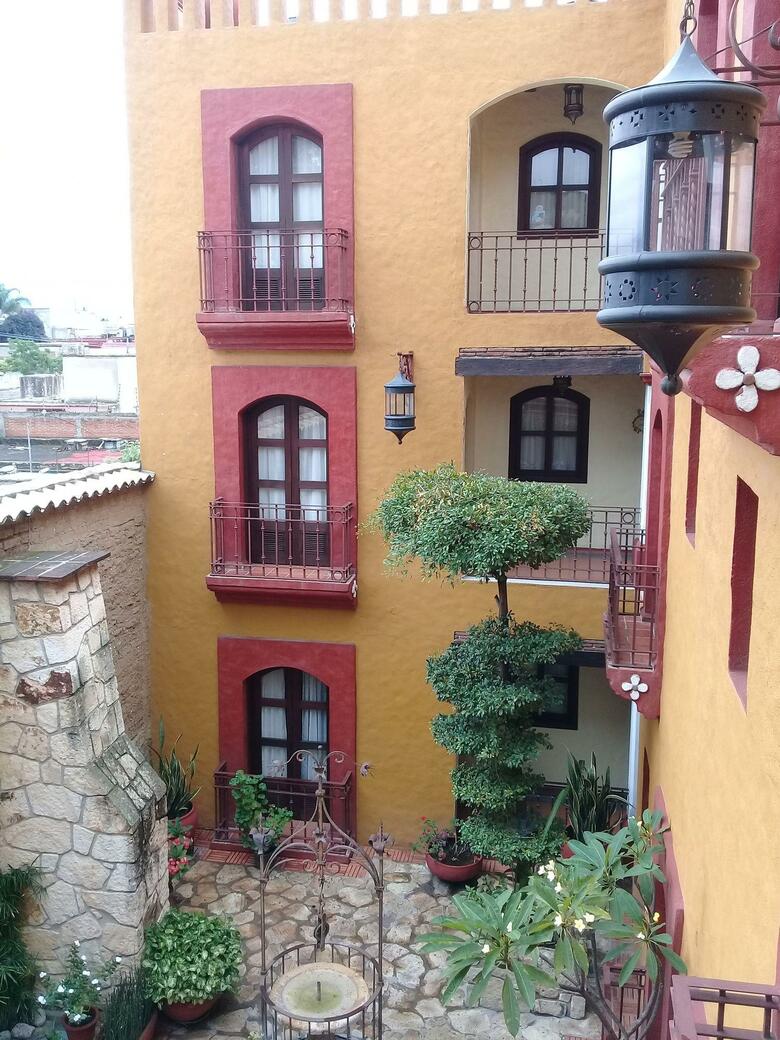 Hotel Casa Del S�tano