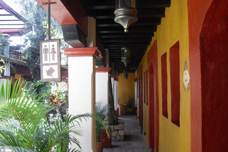 Hotel Casa Del S�tano