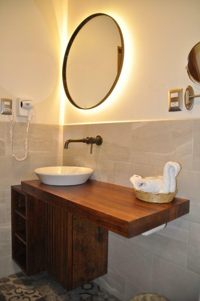 Hotel Casa Del S�tano