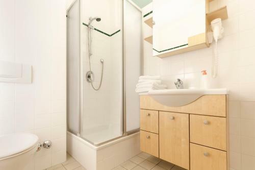 Sporthotel Gr�nau - Hotel, Restaurant Wimmergreuth