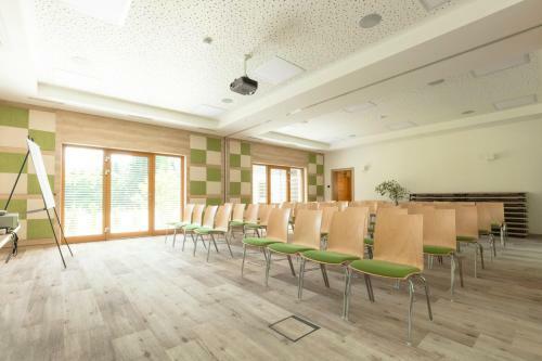 Sporthotel Gr�nau - Hotel, Restaurant Wimmergreuth