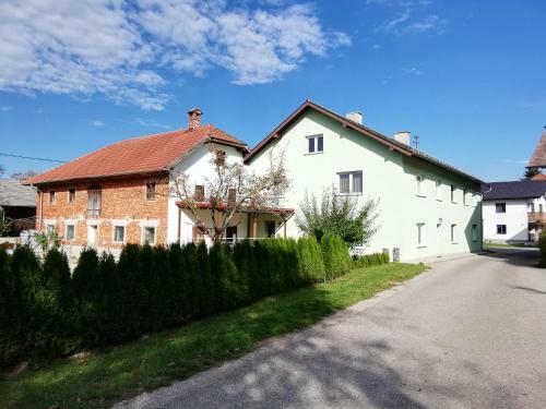 Apartamento Ferienwohnung Schmied 2