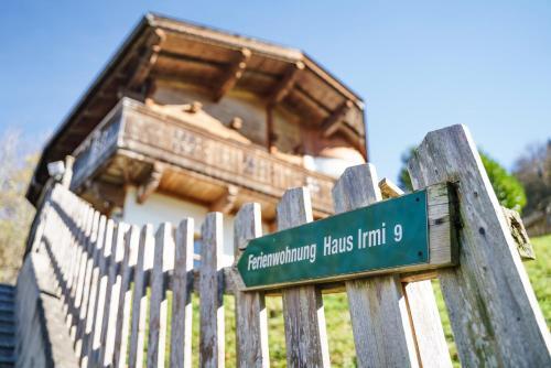 Chalet Irmi Hart Im Zillertal