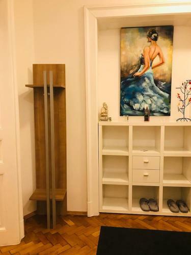 Lilian�s Royal Apartment