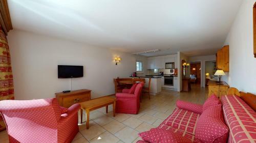 Gonenstein Residence In Leukerbad, Entire Apartment/studio With Balcony