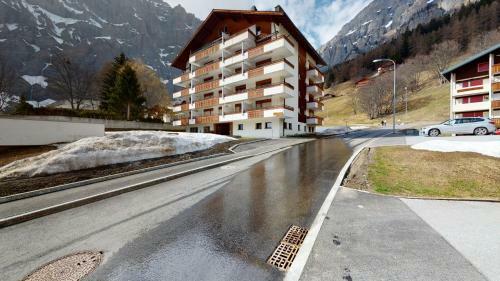 Gonenstein Residence In Leukerbad, Entire Apartment/studio With Balcony