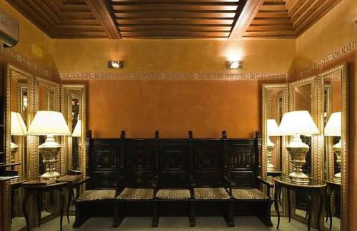 Hostal Posada Real Los Cinco Linajes