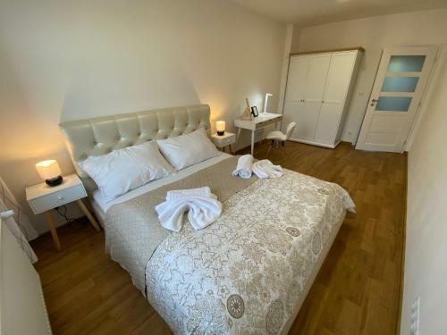 Harmonia II Apartment