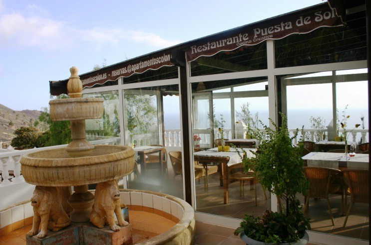 Apartamentos Y Bungalows Finca Col�n