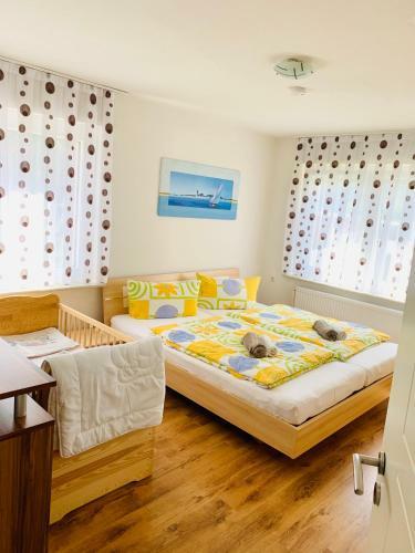 Drei Zimmer Apartment Am Rhein