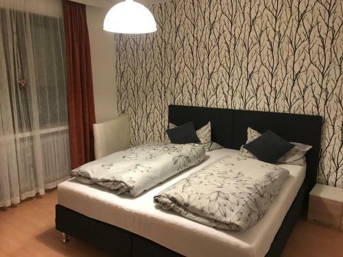 Hostal Hotel Und Pension Brunnenhof