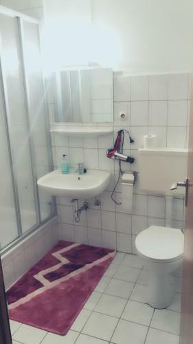 Hostal Hotel Und Pension Brunnenhof
