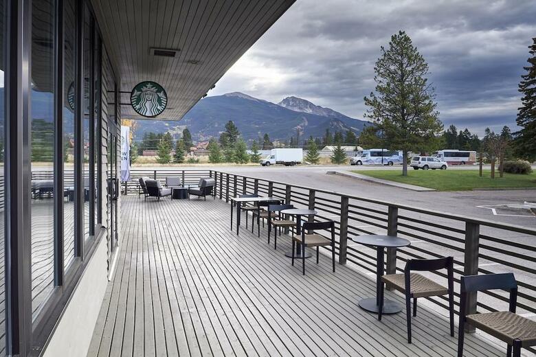 Hotel Marmot Lodge