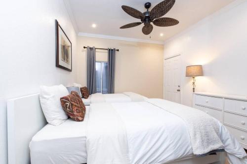 Stay Gia 2 Bedroom Apartment Steps From Long Beach
