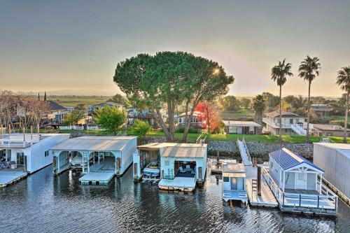 Bethel Island Sanctuary With Dock And Boathouse