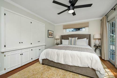 The Oxbow House - Designer 3bd/2ba Home