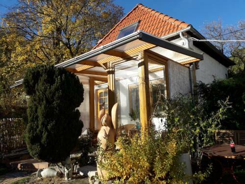Elfenh�uschen