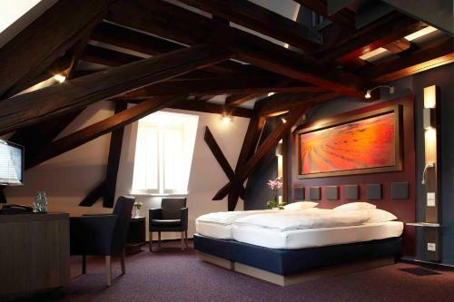 Hotel Und Weinhaus Zum Krug