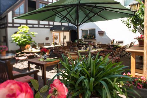 Hotel Und Weinhaus Zum Krug