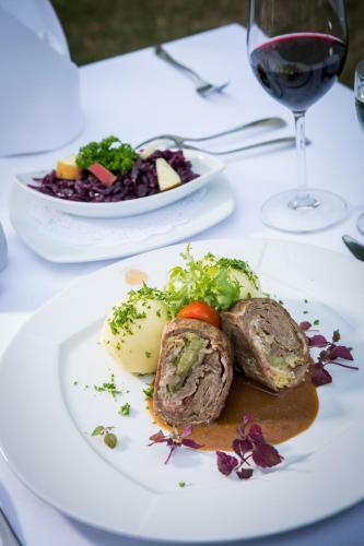 Landidyll Hotel Linderhof