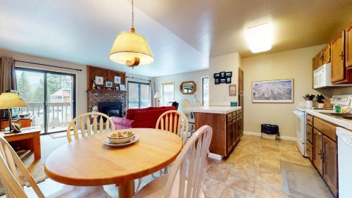 Hidden Valley Homestead